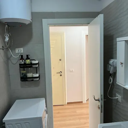 Zen Apartment